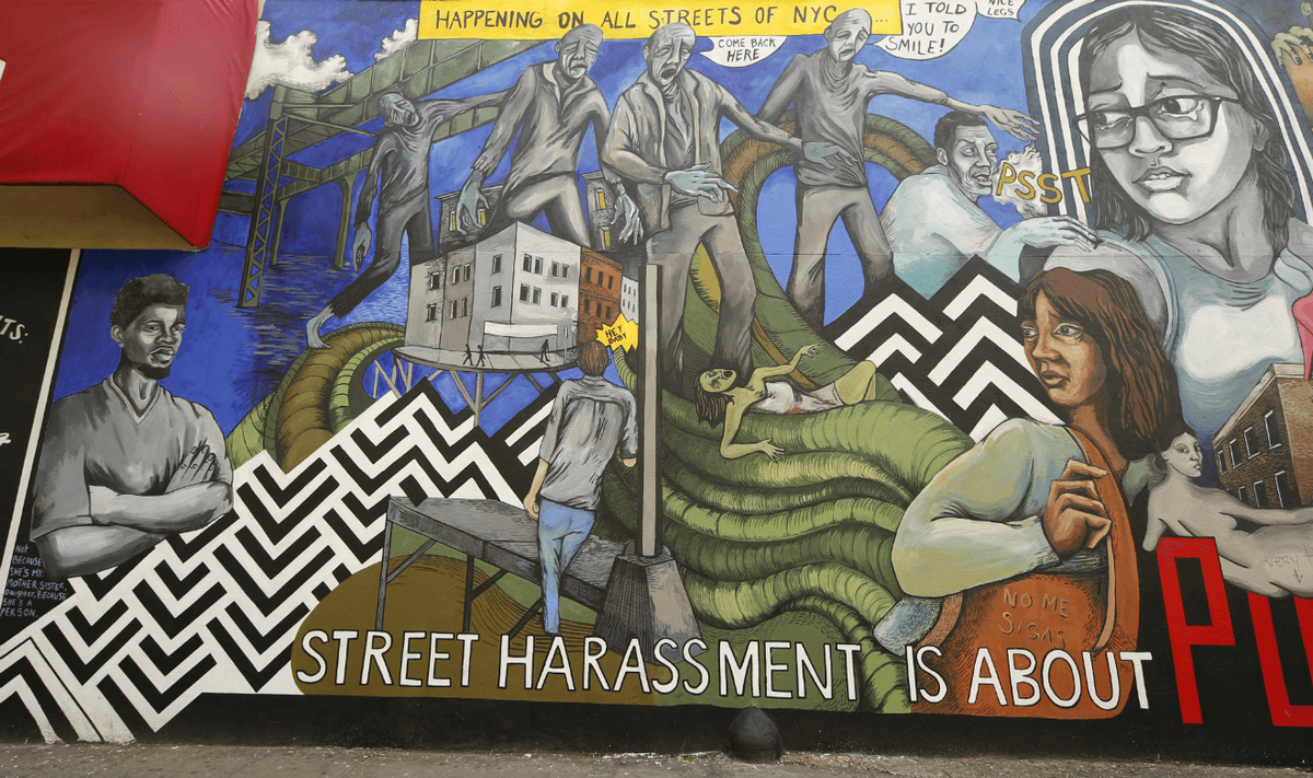 τοιχογραφία παρενόχλησης στο δρόμο Μπρούκλιν